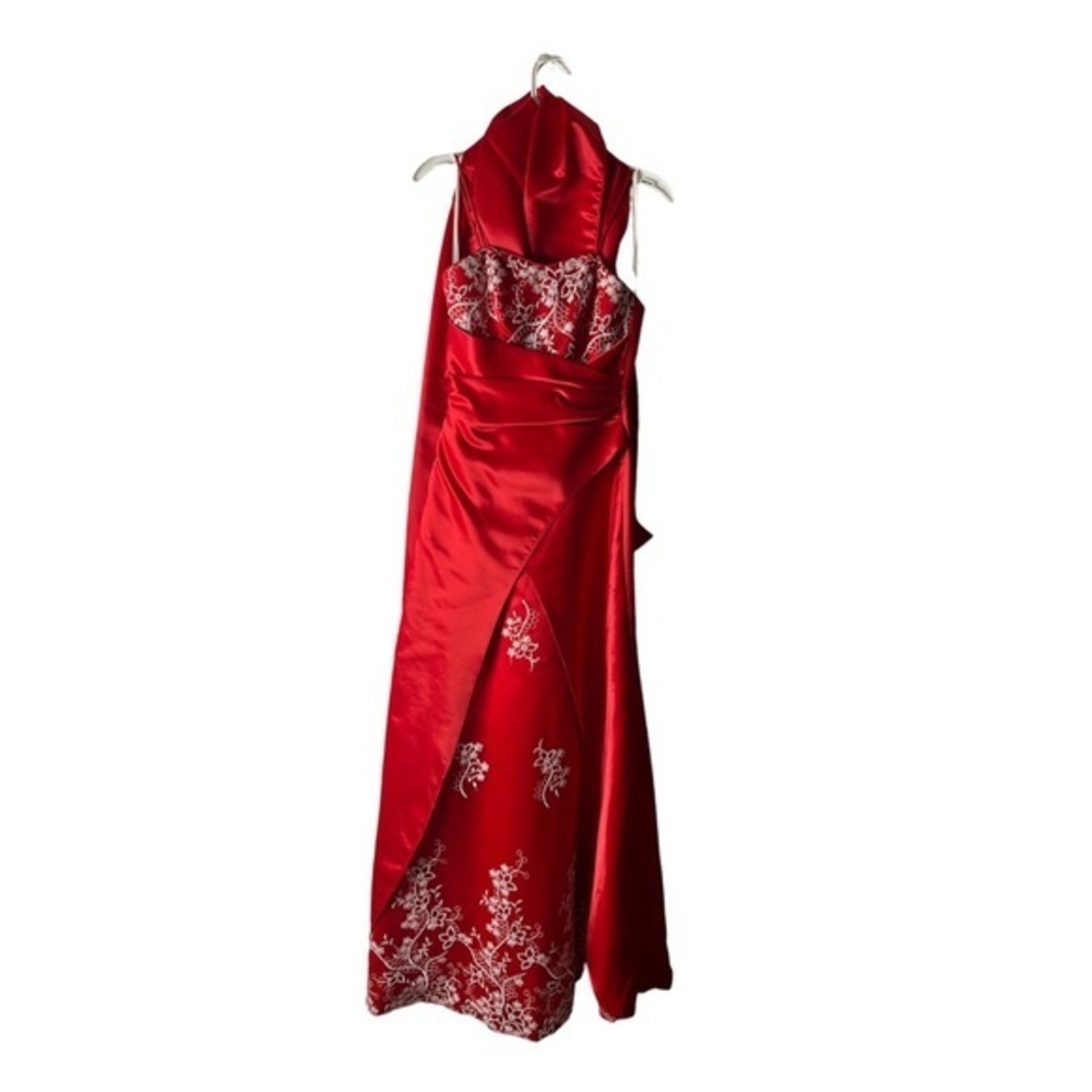 Beautiful Red Formal Dress With Sash | XS